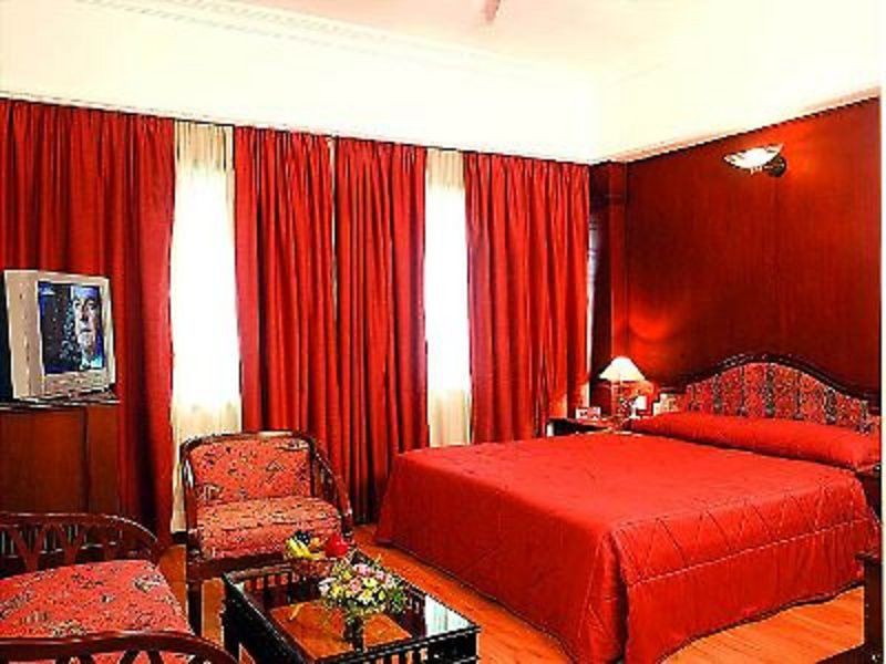 The Renai Cochin Hotel Kochi Kültér fotó