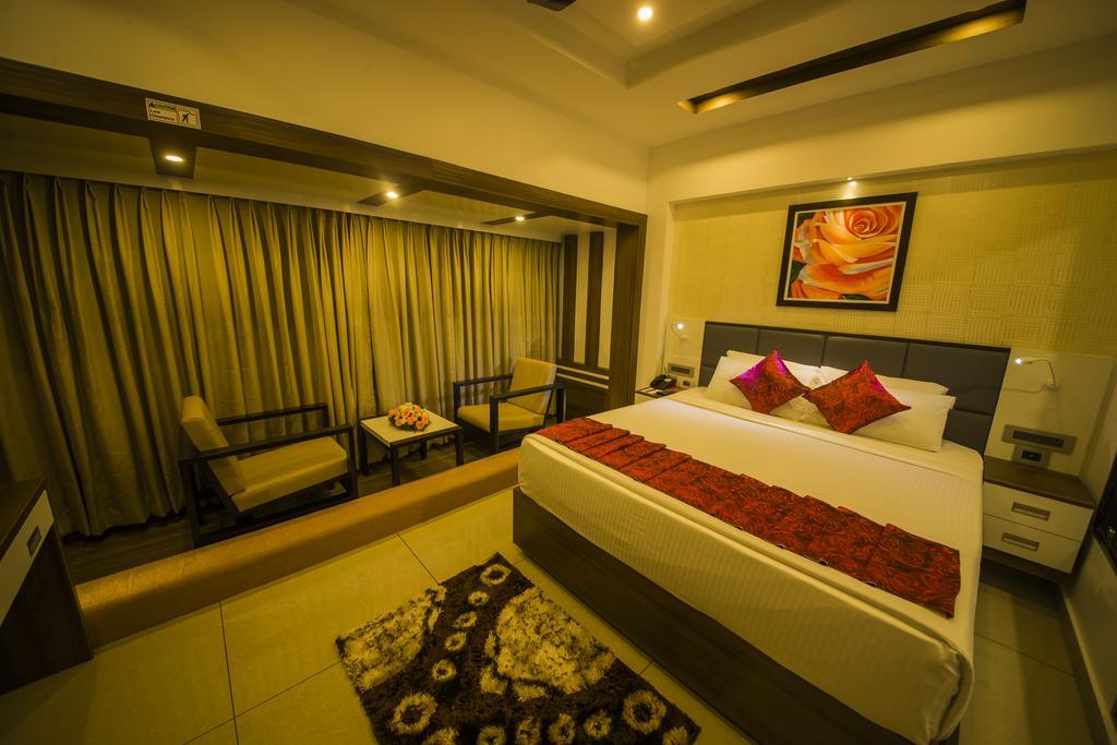 The Renai Cochin Hotel Kochi Kültér fotó