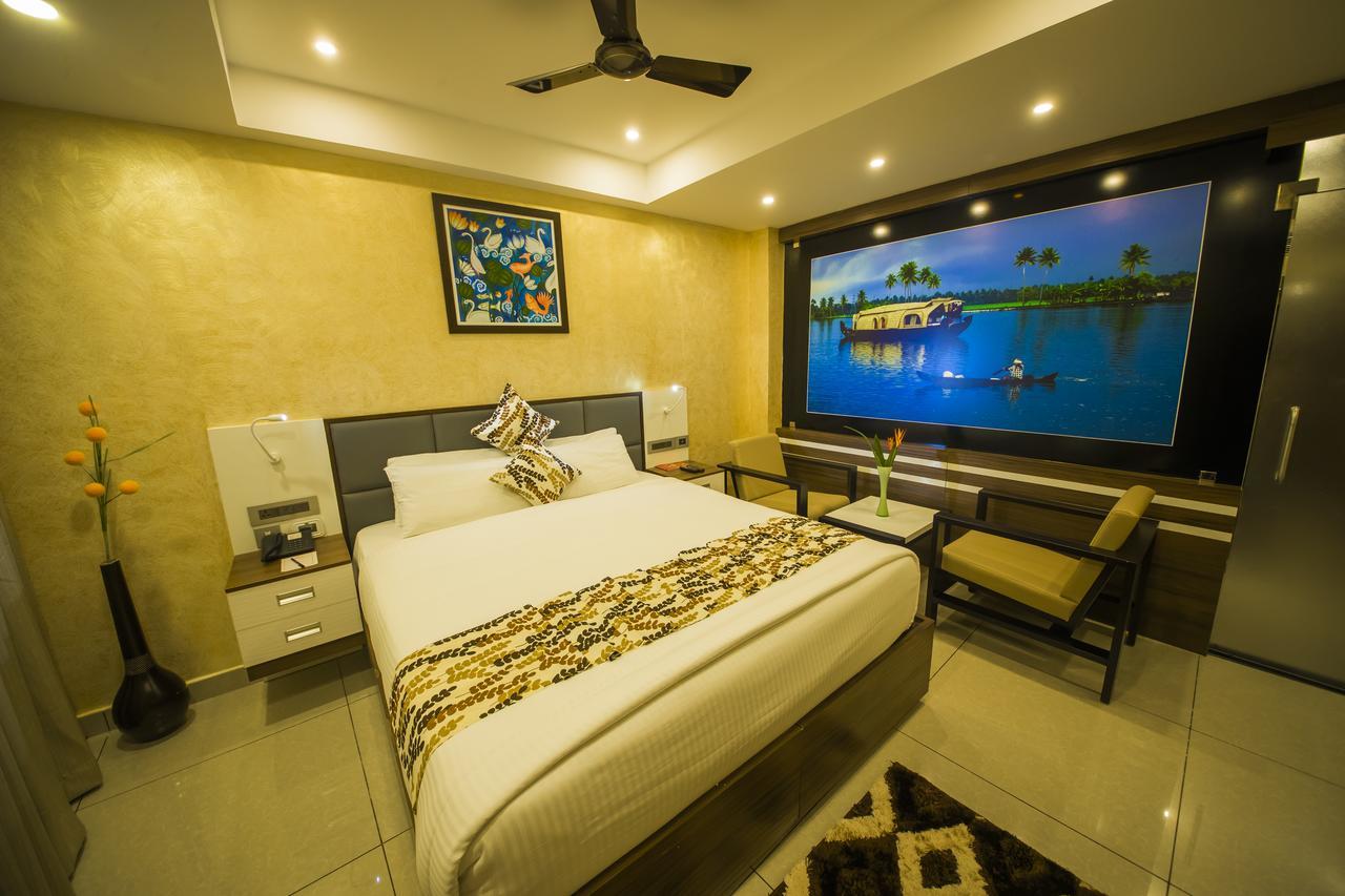 The Renai Cochin Hotel Kochi Kültér fotó